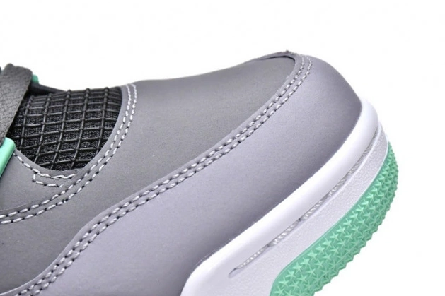 308497-033 Retro Jordan Green Air Glow 4 0822
